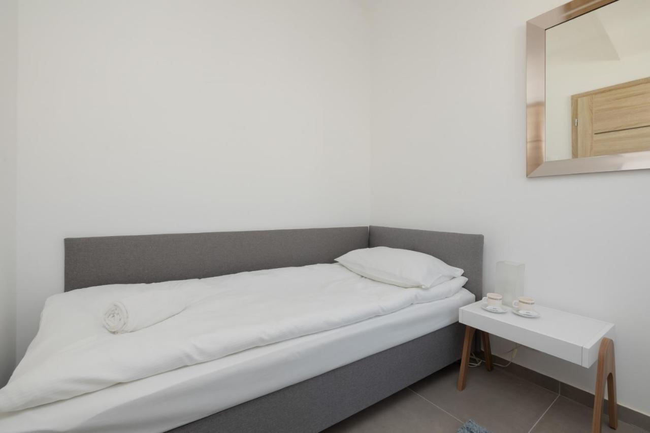 Sloneczna Apartment Mielno Uniescie By Noclegi Renters Exterior photo